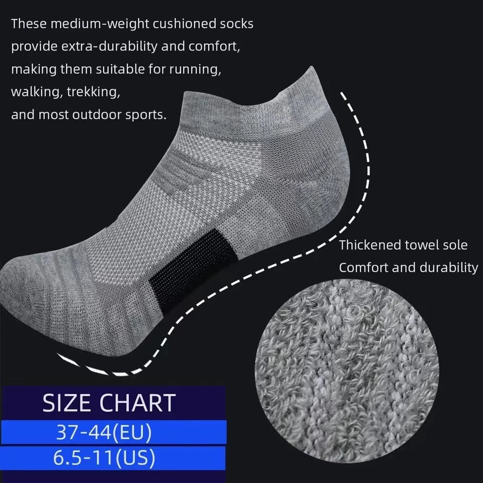 Anti-Slip Sports Socks – Breathable Soccer & Basketball Socks (38–44)