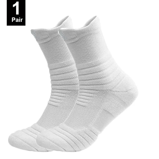 Anti-Slip Sports Socks – Breathable Soccer & Basketball Socks (38–44)