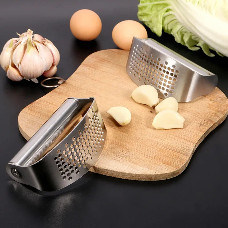 : Stainless Steel Garlic Press – Manual Garlic & Ginger Crusher**